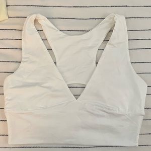 White V tank crop top